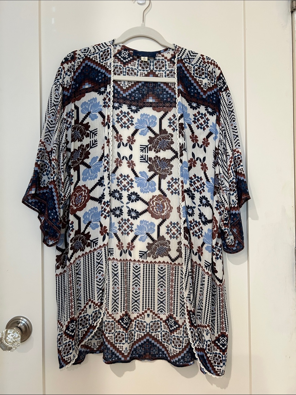Blue Rain Floral Open-Front Kimono in White, Blue & Brown